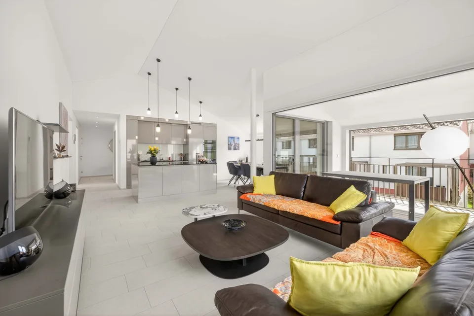 Appartement en duplex neuf de 4,5 pièces avec beaucoup d'espace de stockage