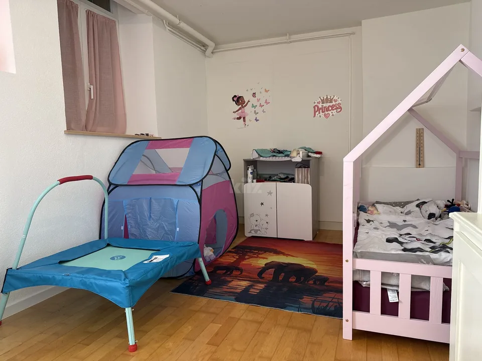 Charmantes Zweifamilienhaus – Foto 8 von 13