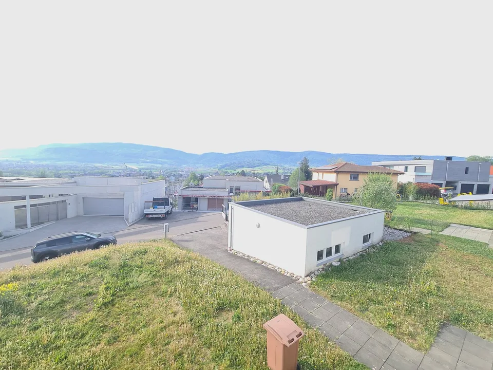 Molto bello e spazioso appartamento attico con 4,5 locali in PPE con garage individuale – foto 11 di 29
