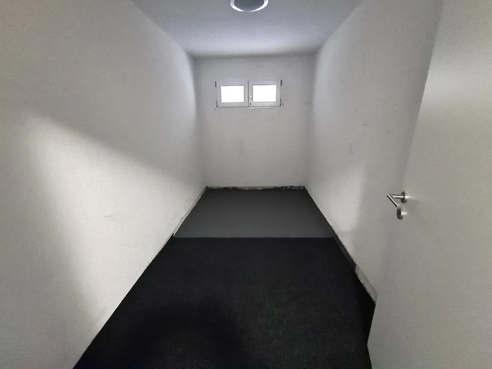 Molto bello e spazioso appartamento attico con 4,5 locali in PPE con garage individuale – foto 27 di 29