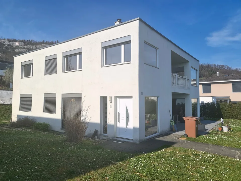Très joli et spacieux attique de 4,5 pièces en PPE avec garage individuel
