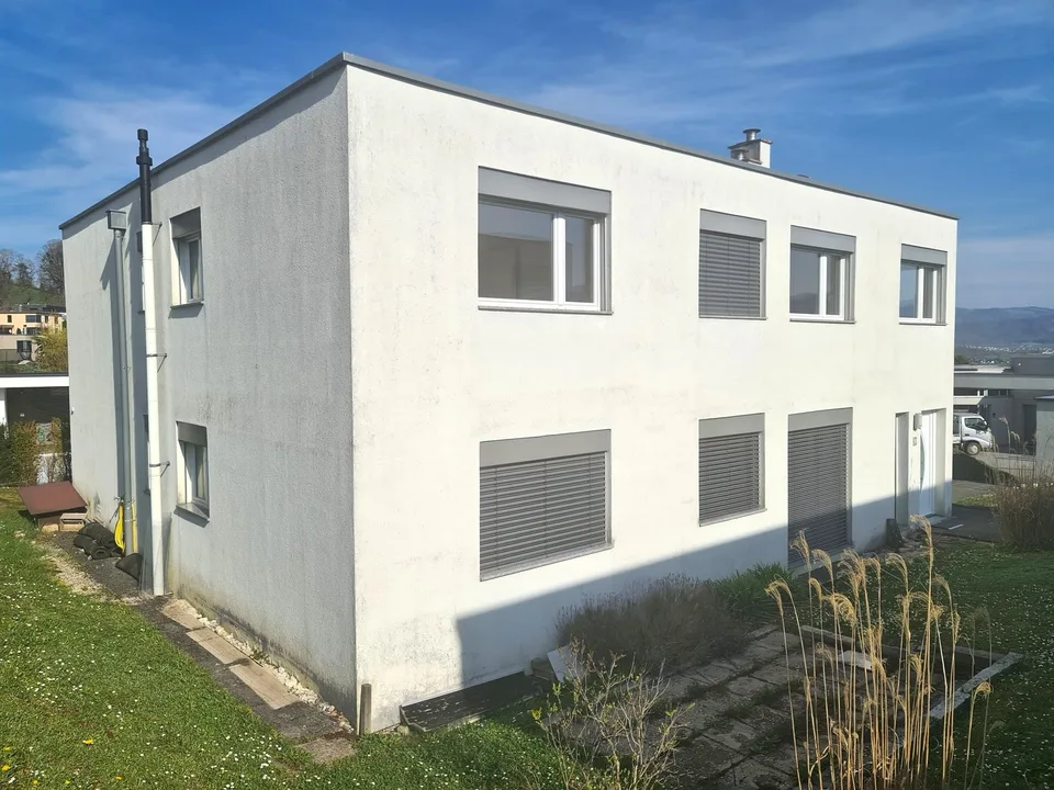Molto bello e spazioso appartamento attico con 4,5 locali in PPE con garage individuale – foto 6 di 29