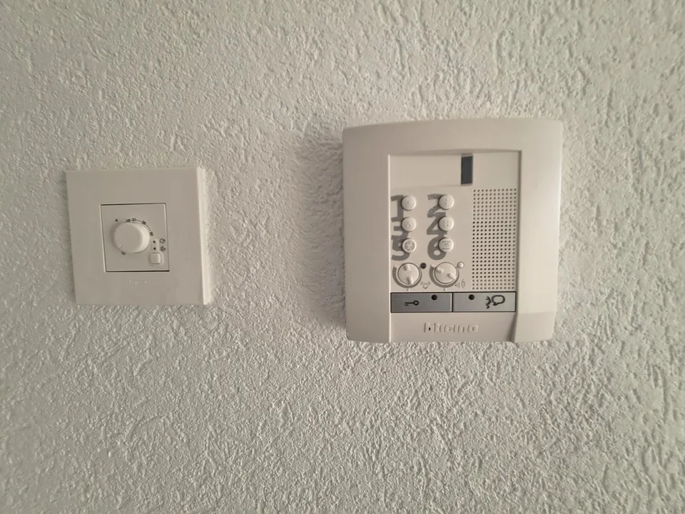 Molto bello e spazioso appartamento attico con 4,5 locali in PPE con garage individuale – foto 25 di 29