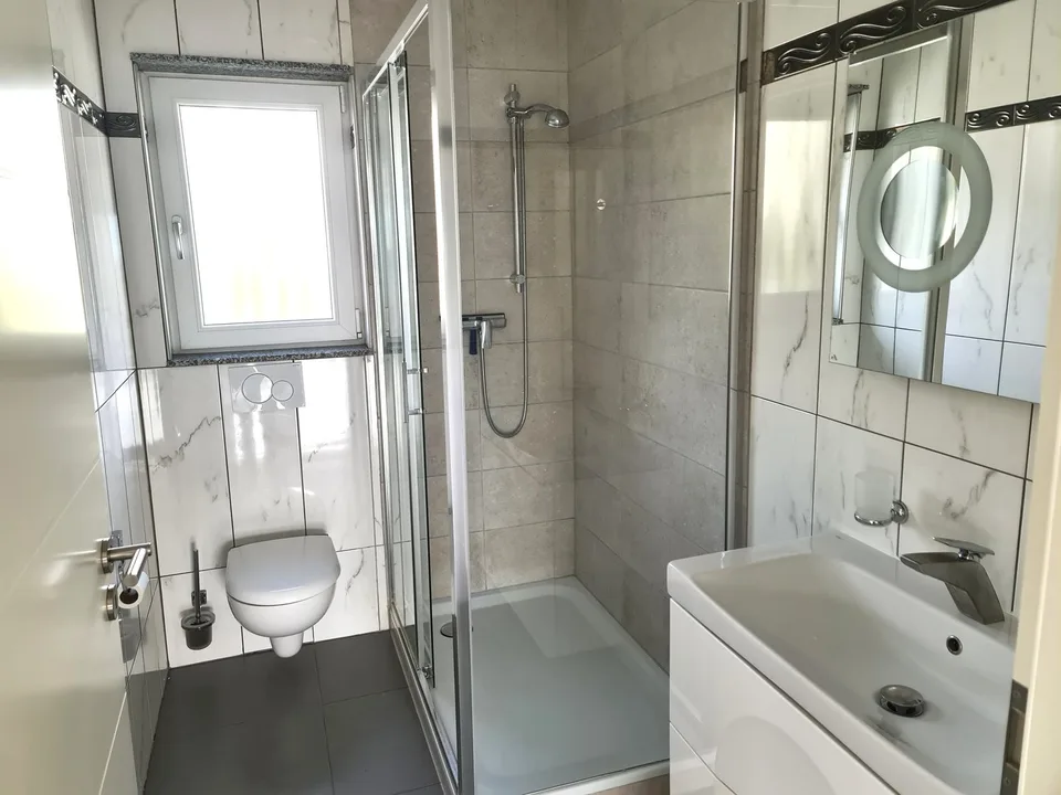 Molto bello e spazioso appartamento attico con 4,5 locali in PPE con garage individuale – foto 22 di 29