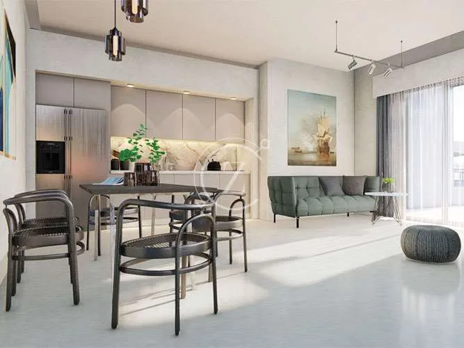 Neue Vier-Zimmer-Wohnung mit Garten und Seeblick