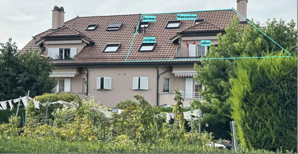 Appartamento duplex di 5 locali con balcone e posti auto interni ed esterni – foto 23 di 23
