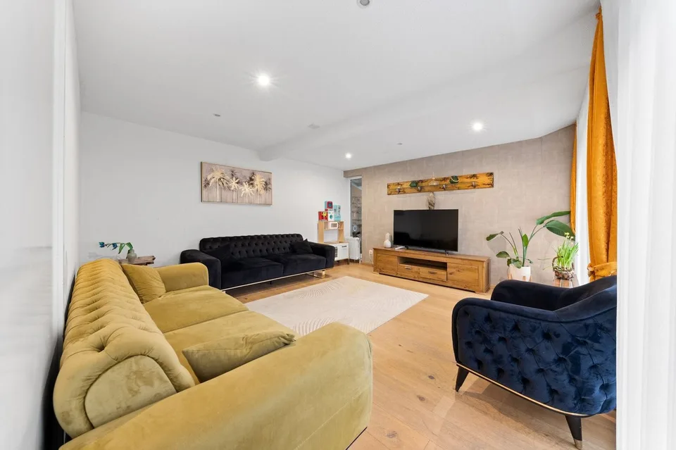 Casa a schiera di stile bungalow di 6,5 locali con giardino a Däniken - vantaggiosa in termini di tasse