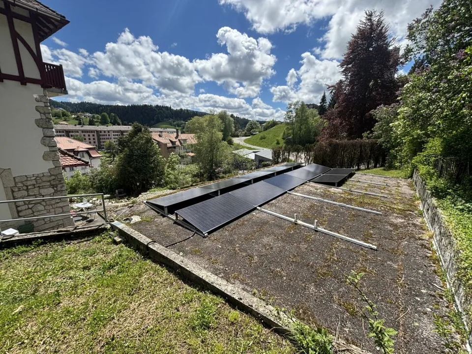 9 Zimmer Einfamilienhaus in Le Locle – Foto 21 von 21