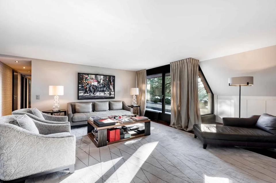 Attico di 5 locali con terrazze di 56 m²