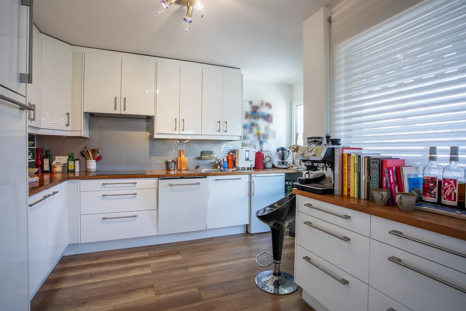 Geräumiges und angenehmes 3,5-Zimmer-Duplex mit Balkon in Gland