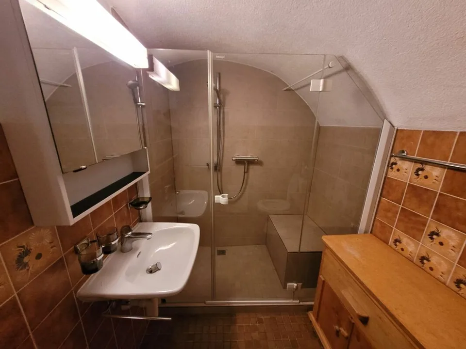 Maison avec atelier et étable à 7458 Mon (GR)