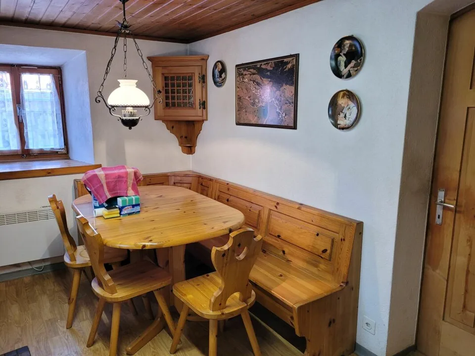 Maison avec atelier et étable à 7458 Mon (GR)