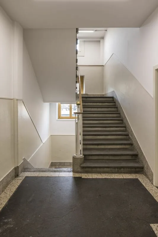 Beaucoup d'espace pour votre projet - propriété commerciale avec potentiel – photo 8 sur 14