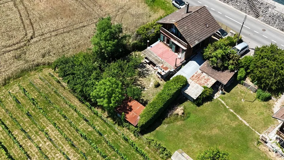 Hübsches 4-5-Zimmer-Chalet mit Blick auf den See und die Dents-du-Midi