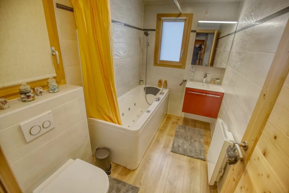 Chalet di carattere con 2 annessi e un grande terreno a Haute-Nendaz! – foto 21 di 29