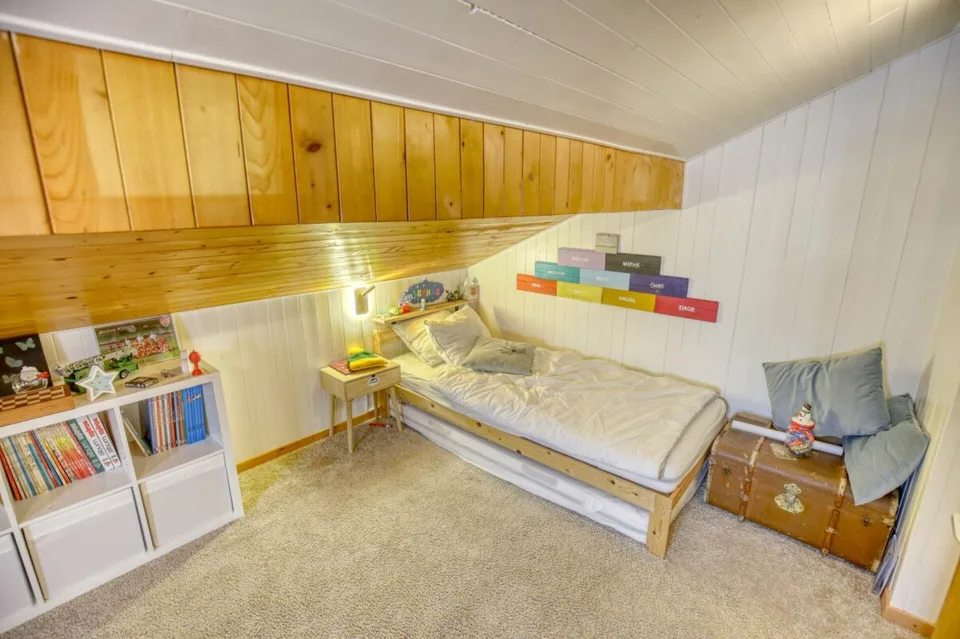 Chalet di carattere con 2 annessi e un grande terreno a Haute-Nendaz! – foto 11 di 29