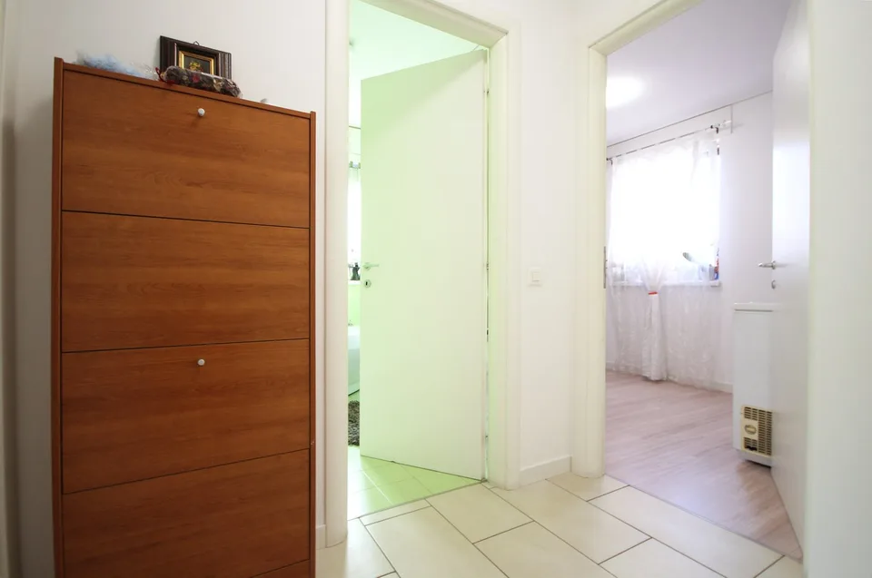 Moderno appartamento 4.5 locali con balcone vivibile a Rivera – foto 9 di 9