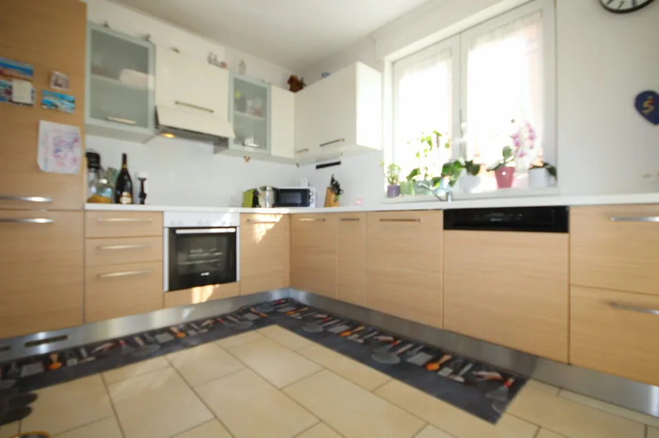 Moderno appartamento 4.5 locali con balcone vivibile a Rivera – foto 7 di 9