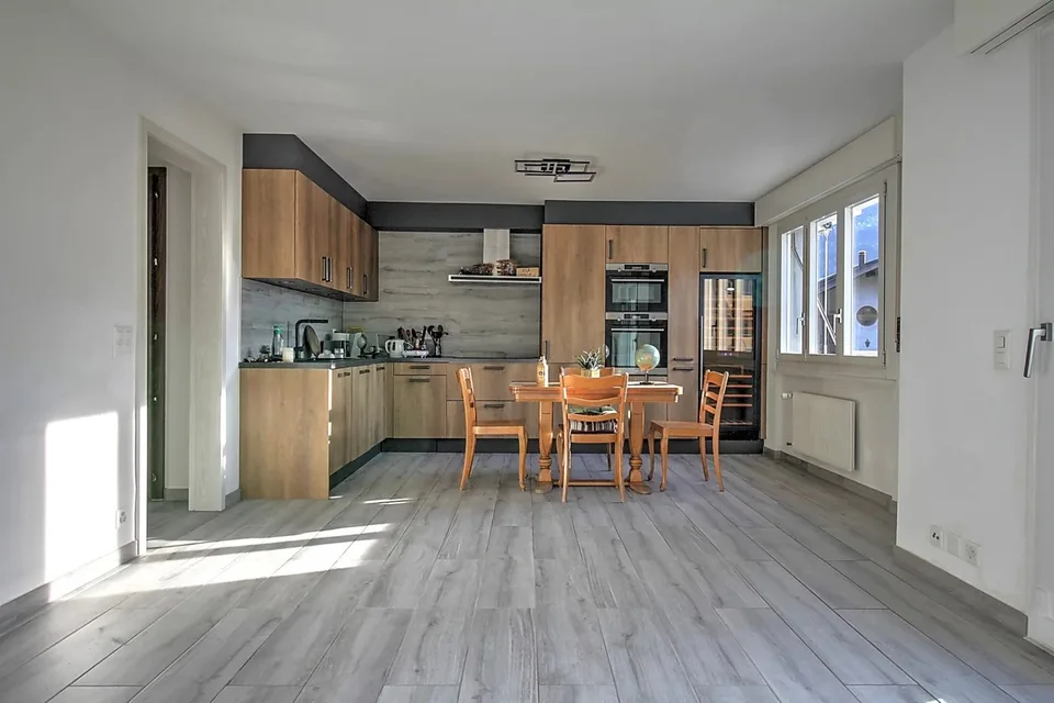 Situation optimale pour cet appartement 4.5 pièces