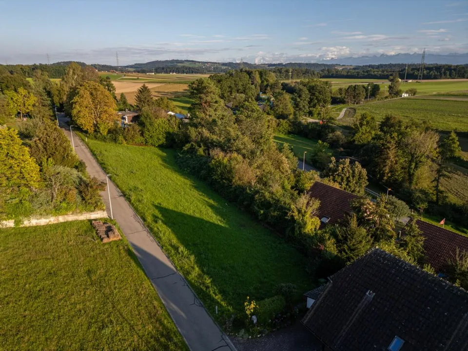 Traumhaftes Bauland an sonniger Hanglage mit Alpenblick