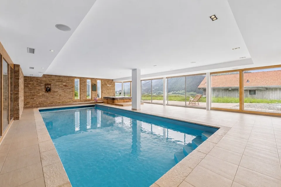 Magnificent property 20 minutes from Vevey