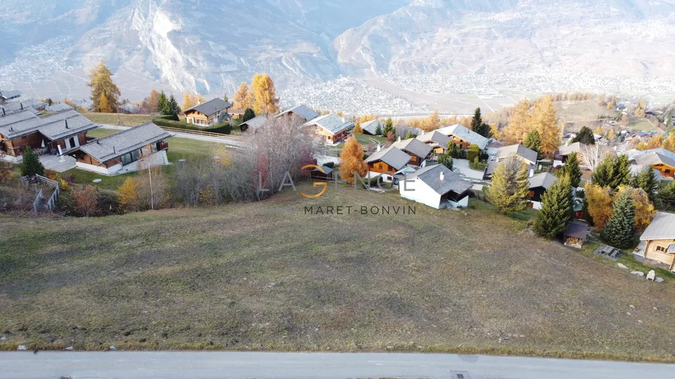 HAUTE NENDAZ - BAUGRUNDSTÜCK VON 5'469 M2