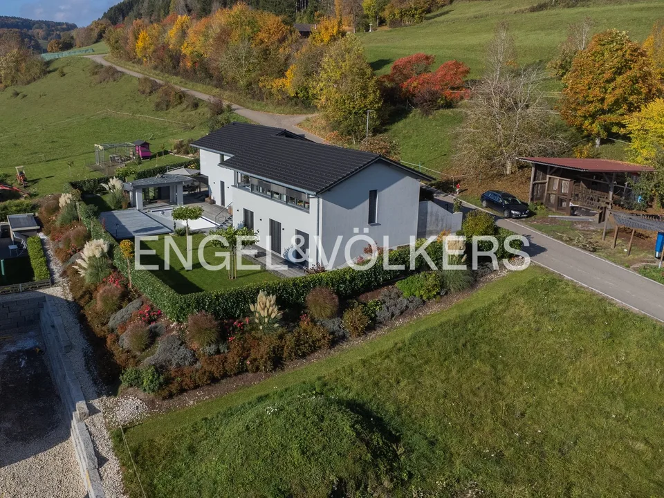 Exklusive Architektenvilla mit Alpenblick an schweizer Grenze