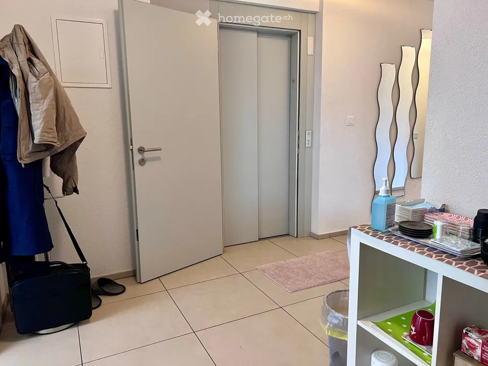 Moderne und helle Dachgeschosswohnung