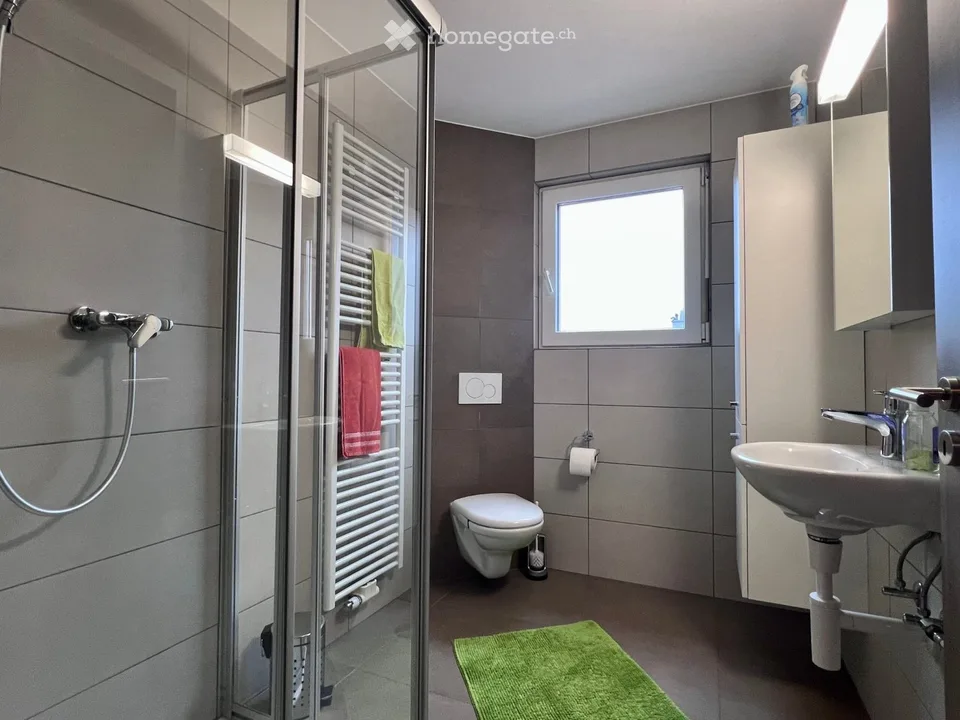 Moderne und helle Dachgeschosswohnung