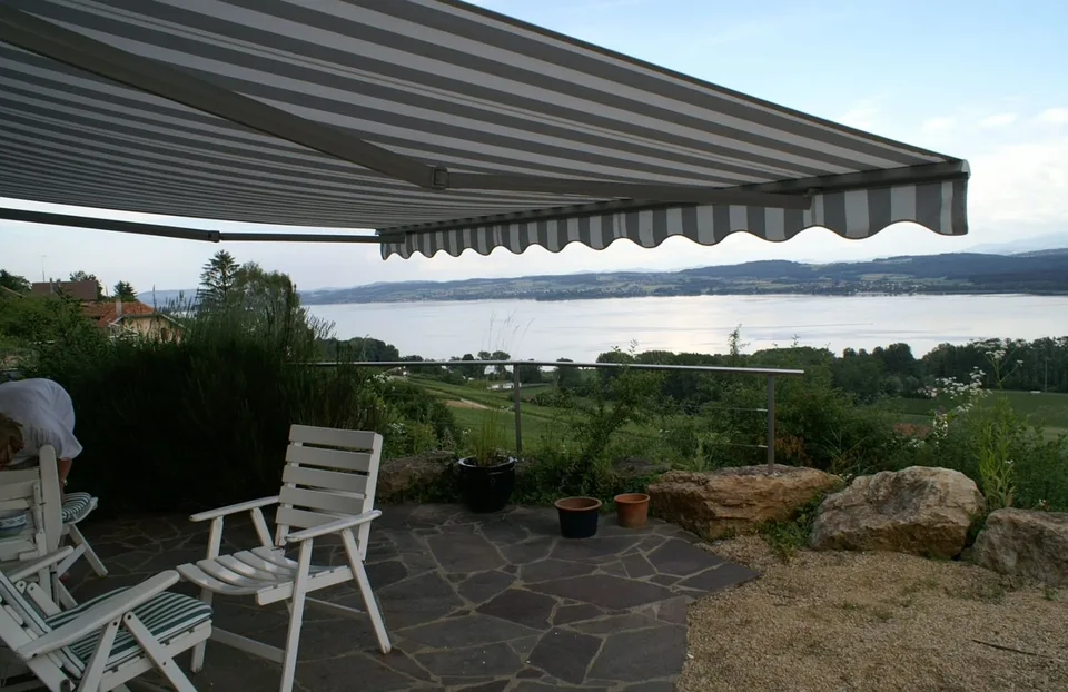 Appartement terrasse 3.5 pièces avec vue sur le lac à Bellerive à vendre