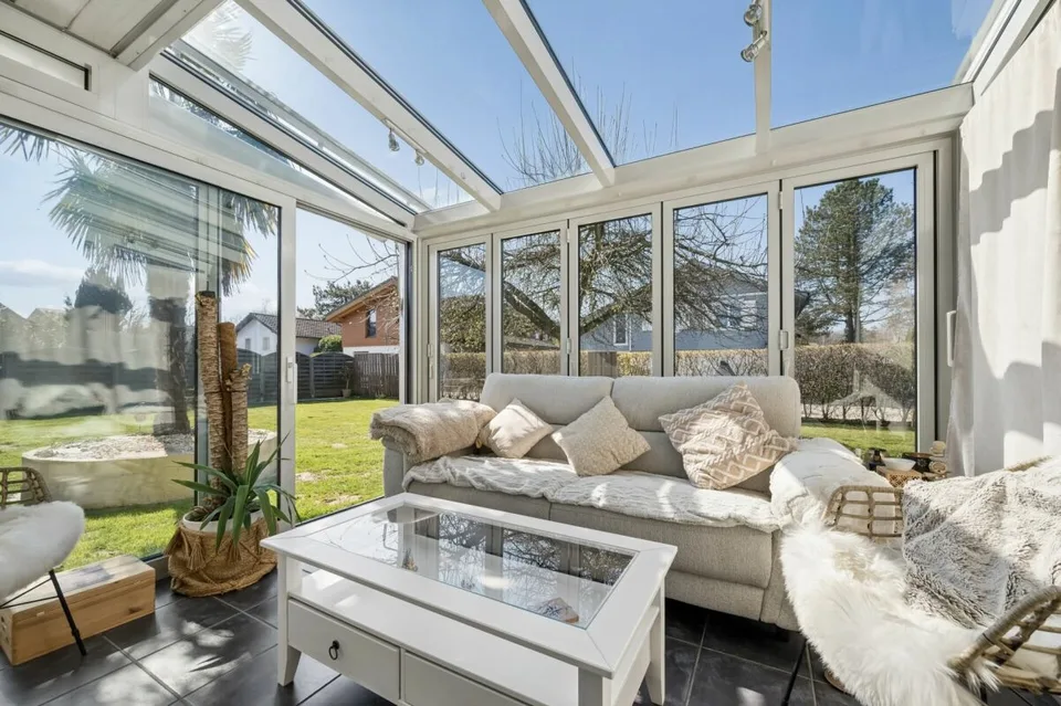 Idyllisches 4.5-Zimmer-Einfamilienhaus nahe dem Neuenburgersee – foto 10 di 13
