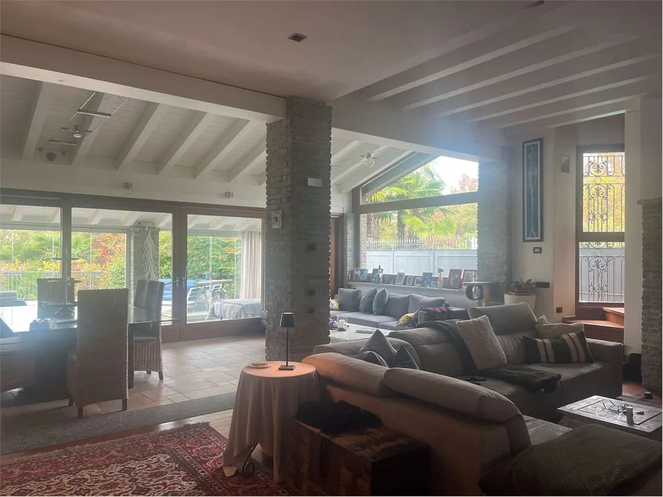 Casnate Con Bernate - Splendida villa di lusso con piscina – foto 6 di 13