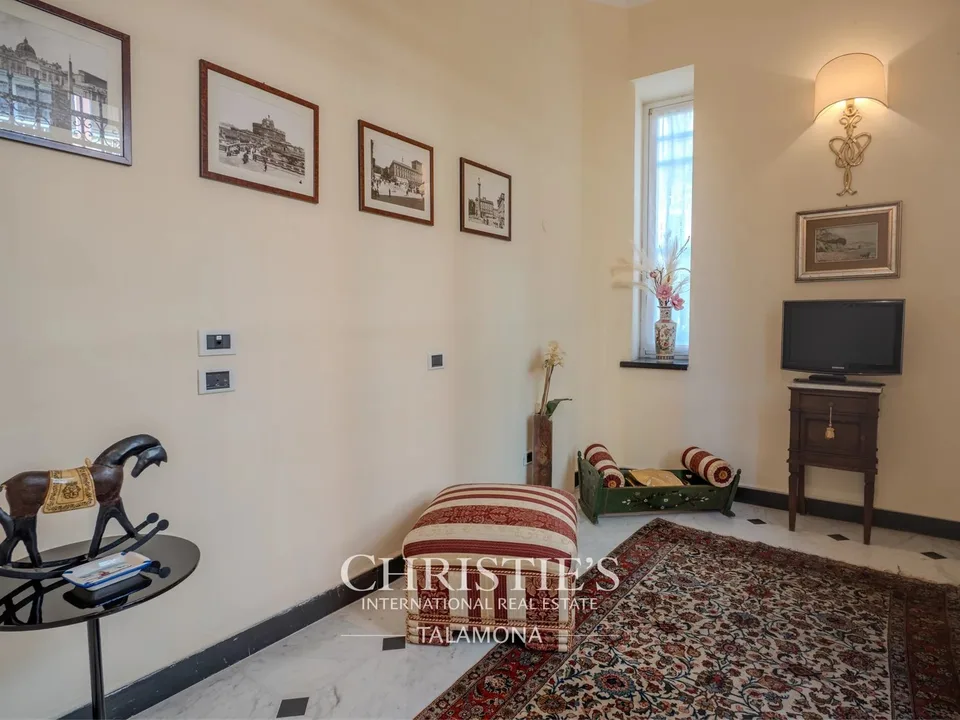Historische Villa mit Meerblick in Genova – Foto 11 von 13