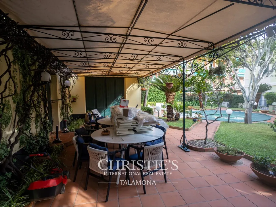 Historische Villa mit Meerblick in Genova – Foto 6 von 13