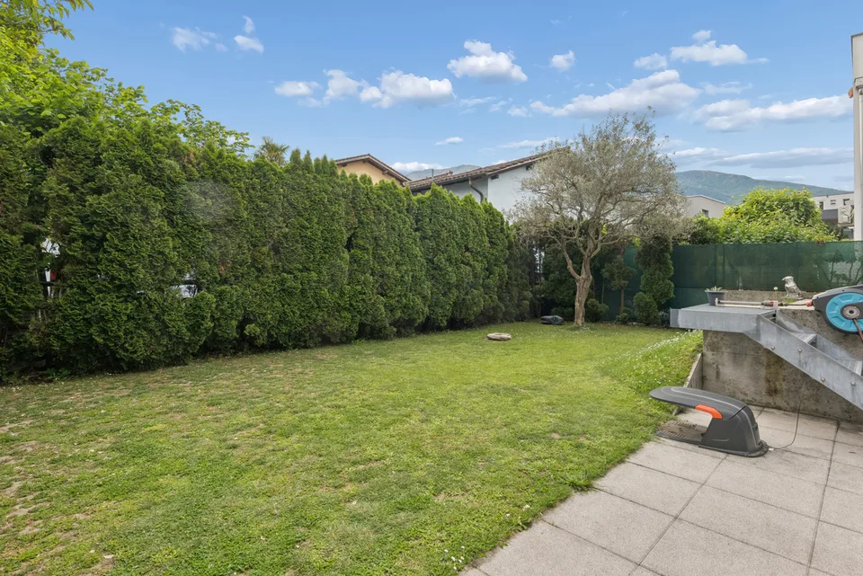 Moderna elegante villa in posizione centrale ad Ascona
