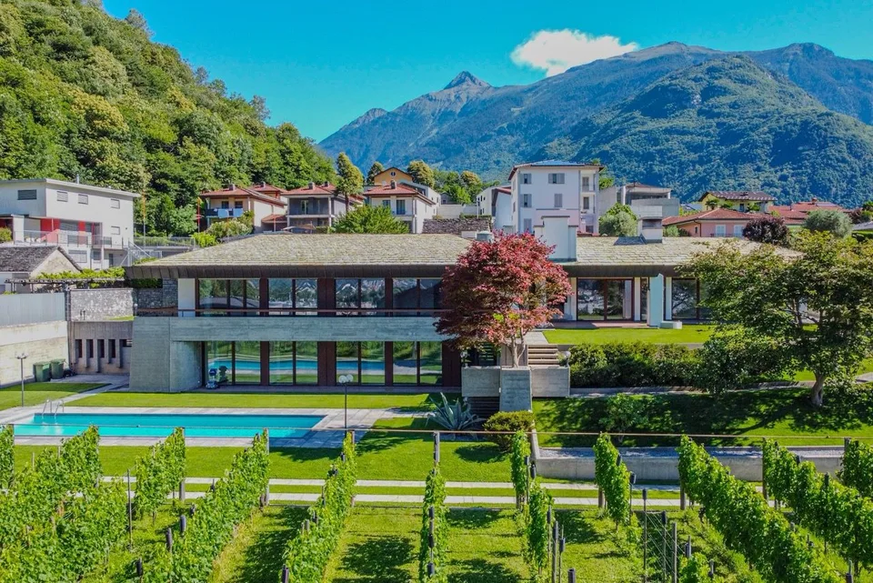 Exklusive Villa mit Pool an privilegierter Lage