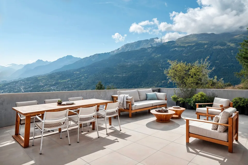 CHALET RÉSIDENTIEL 5.5 PIÈCES « LA DÉLLÈGE »