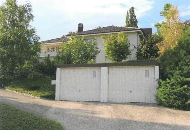 Auvernier (Milvignes) - Prächtige Einfamilienvilla mit Seeblick und Alpenblick