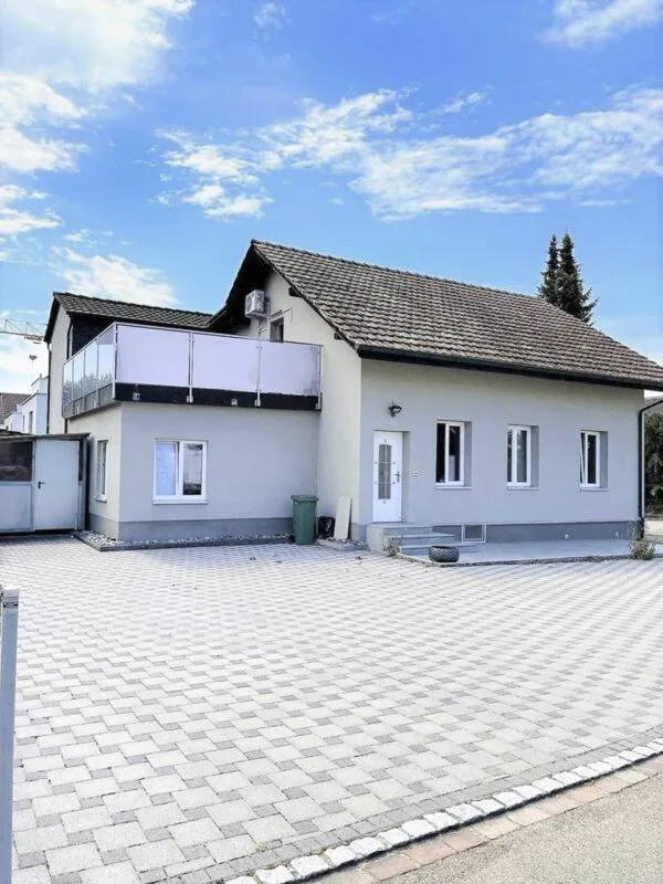 Ein Haus, zwei Zuhause-voller Möglichkeiten