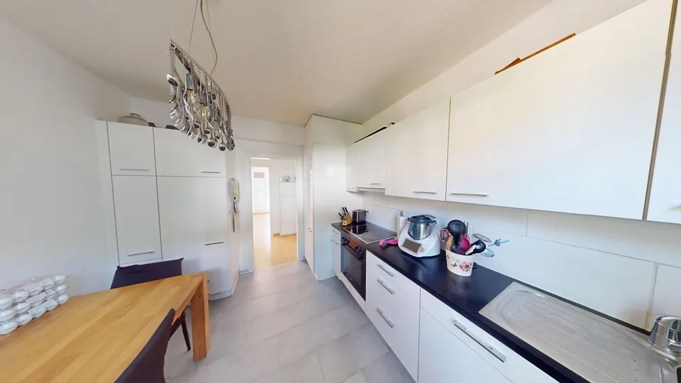 Casa multifamiliare centrale con grande giardino – foto 6 di 14