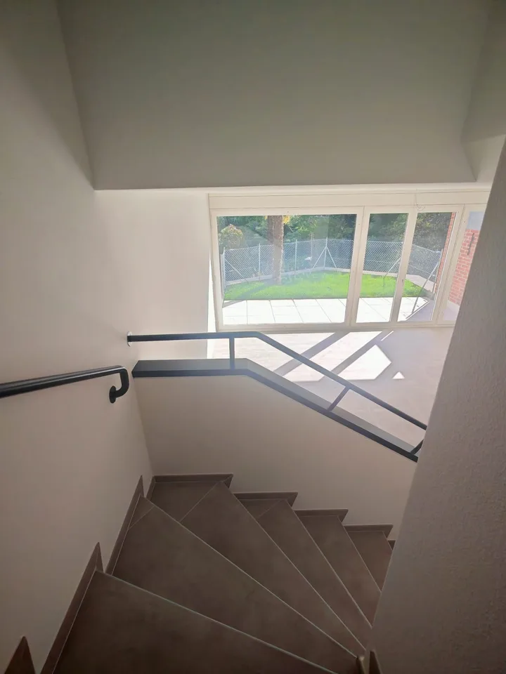 Stilvolle, renovierte Duplex-Wohnung mit Garten – 3 Schlafzimmer – Zweitwohnsitz möglich