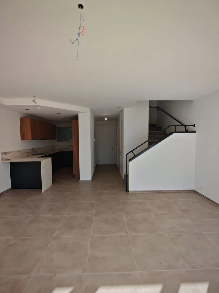Appartement duplex stylé, rénové avec jardin – 3 chambres – Deuxième maison possible – photo 12 sur 15
