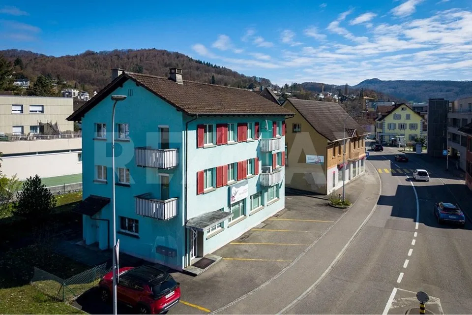 Charmantes Mehrfamilienhaus in Nussbaumen AG