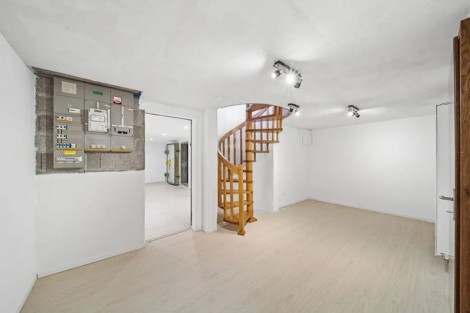 Villa indipendente a piano terra con grande potenziale di sopraelevazione! – foto 25 di 26