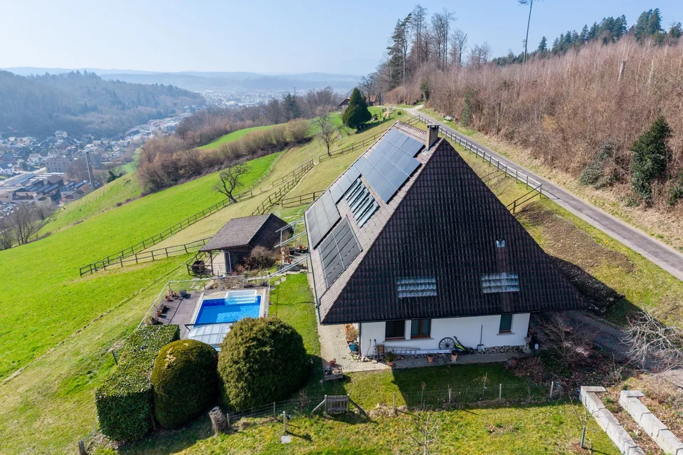 Premium Landhaus auf grosser Baulandparzelle