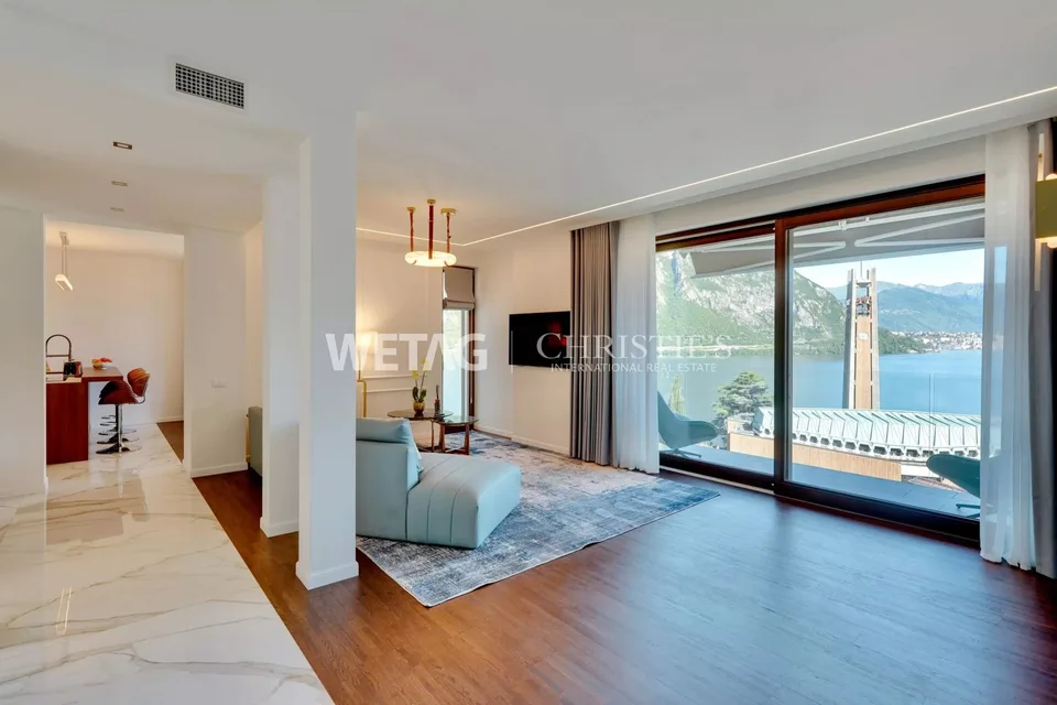 Villa elegante & moderna a Campione d'Italia con vista panoramica sul lago di Lugano