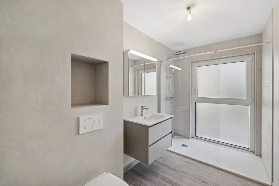 Appartement neuf de 2.5 pièces avec de magnifiques extérieurs – foto 22 di 22