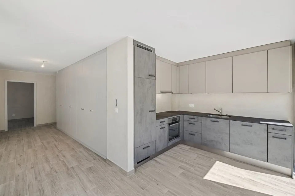 Appartement neuf de 2.5 pièces avec de magnifiques extérieurs – foto 18 di 22