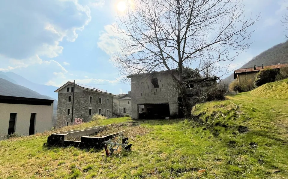 Terreno edificabile di 1300 mq immerso nella natura