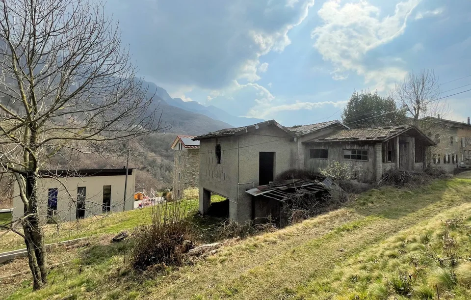 Terreno edificabile di 1300 mq immerso nella natura